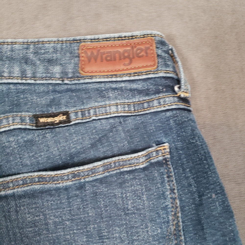 Wrangler High Rise Fierce Flare Jeans Womens 14x32 Blue Denim MT2FLBR - Picture 3 of 11